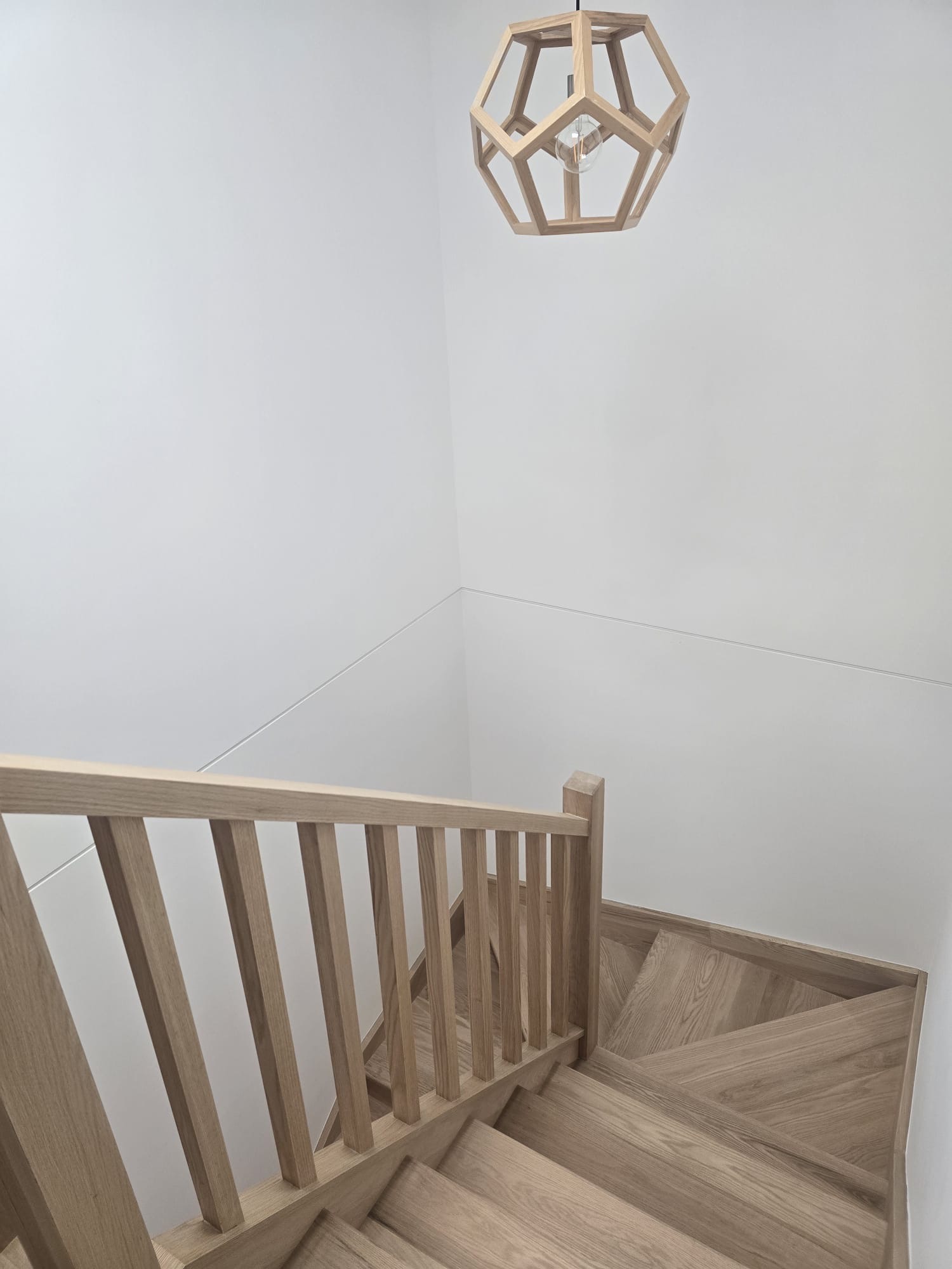 Balustrade timber