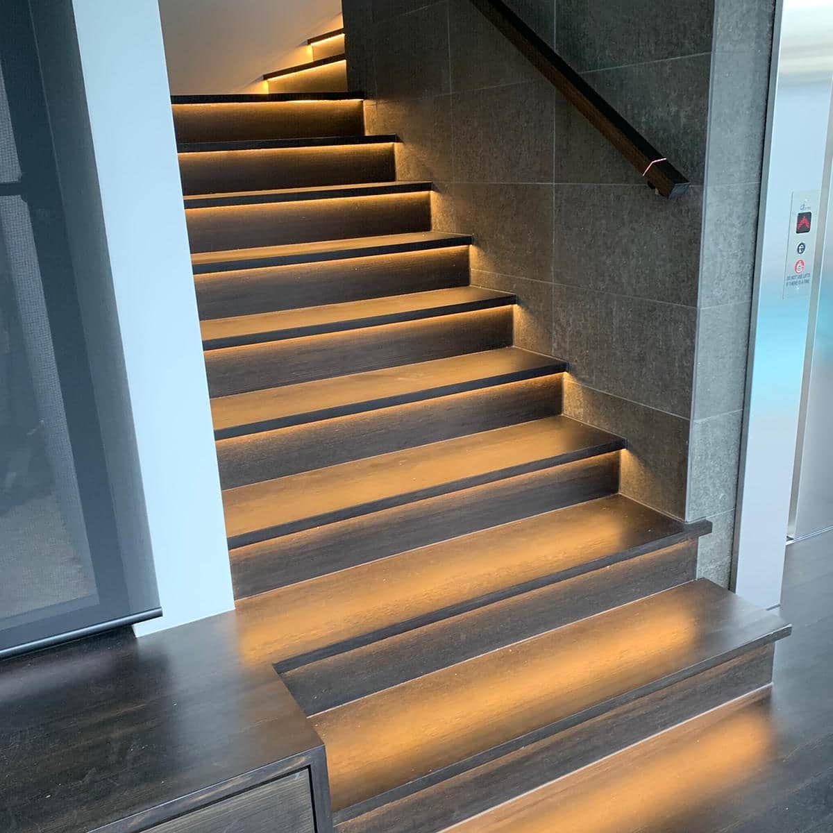 Under tread lighting