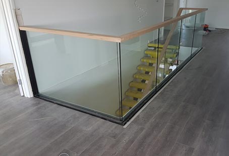 Glass Stair Balustrades for Modern Melbourne Homes: Maximise Light and Open Space